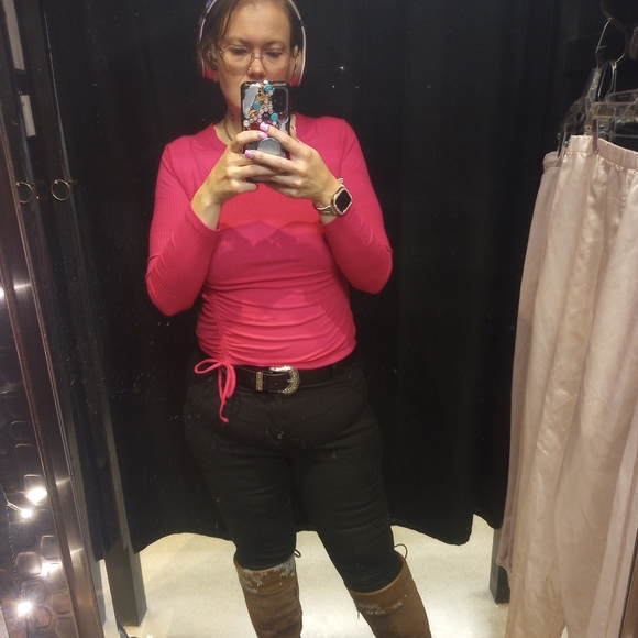 Meet your Posher, Rachel - Picture 4 of 4